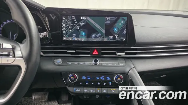 Hyundai AVANTE 2021 — фото 14