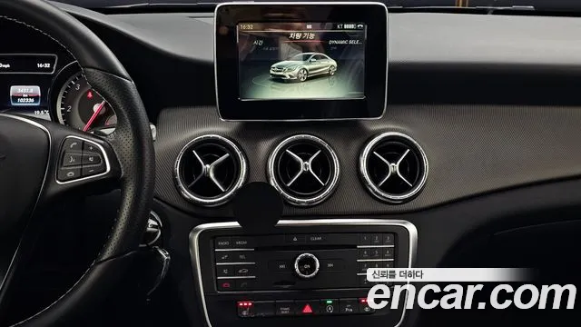 Mercedes-Benz CLA-Class 2016 — фото 14