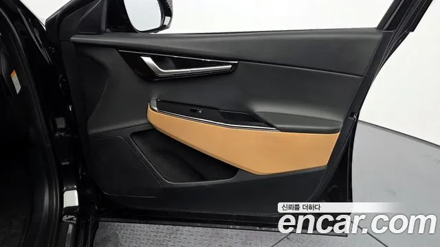 Kia EV6 2023 — фото 15