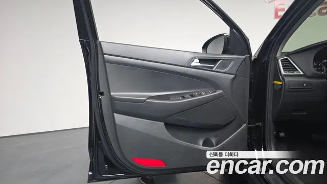 Hyundai Tucson 2017 — фото 13