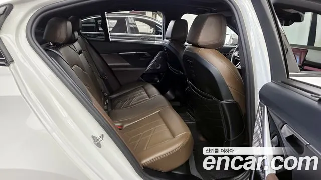 BMW i5 2025 — фото 18