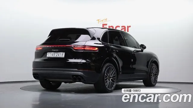 Porsche Cayenne 2020 — фото 2