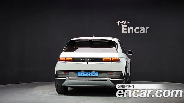 Hyundai Ioniq5 2022 — фото 4