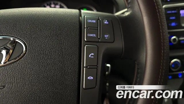 Hyundai Starex 2018 — фото 17