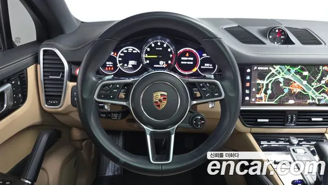 Porsche Cayenne 2023 — фото 19