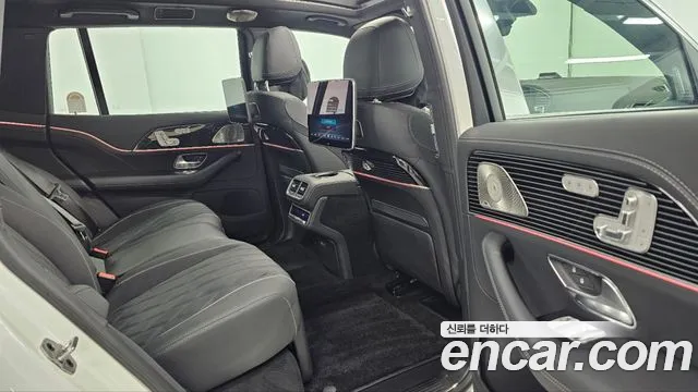 Mercedes-Benz GLS-Class 2025 — фото 10