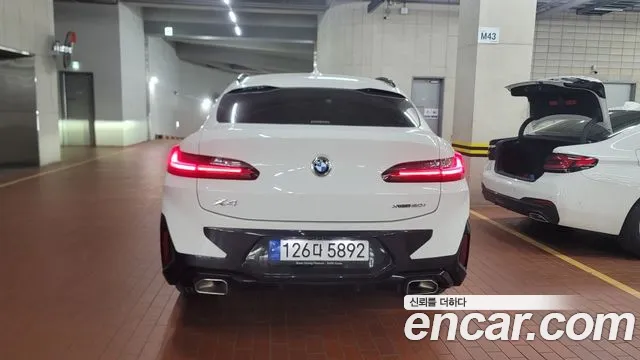 BMW X4 2023 — фото 4