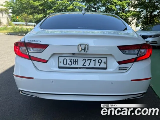 Honda Accord 2019 — фото 4