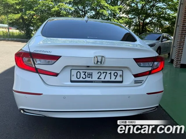 Honda Accord 2019 — фото 5