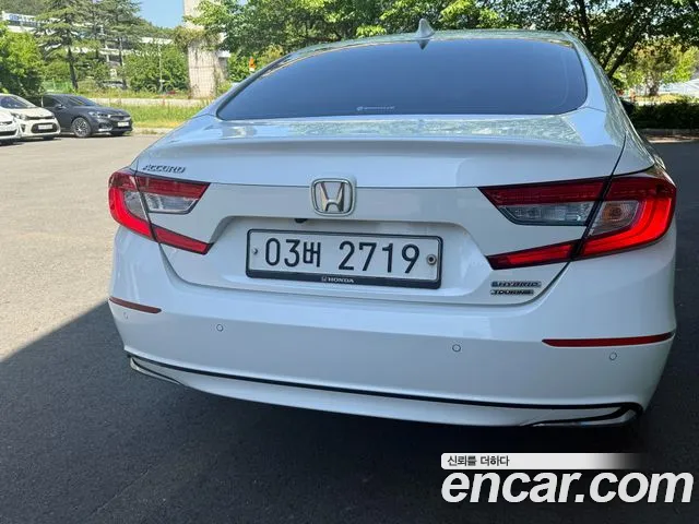Honda Accord 2019 — фото 6