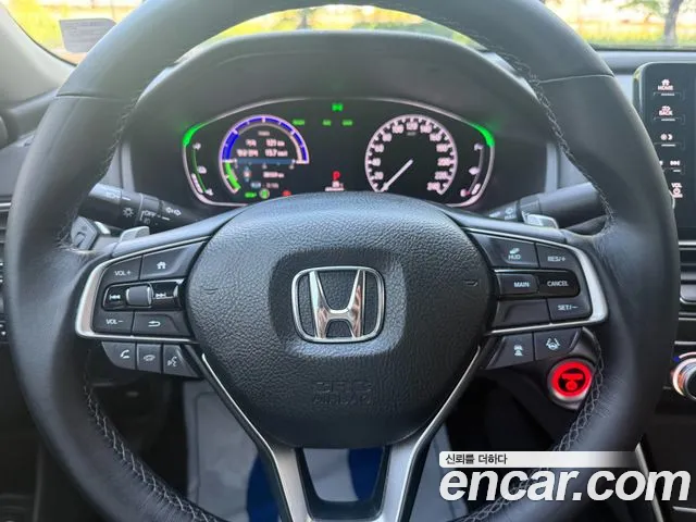 Honda Accord 2019 — фото 14