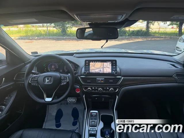 Honda Accord 2019 — фото 15