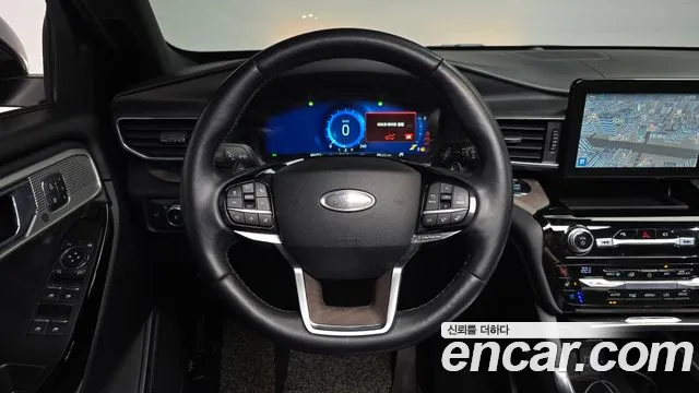 Ford Explorer 2021 — фото 18