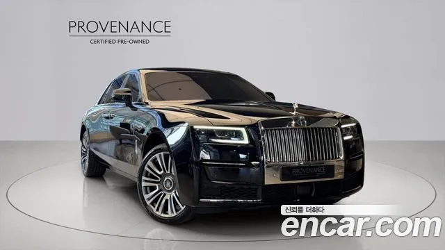 Rolls-Royce Ghost 2023 — фото 15