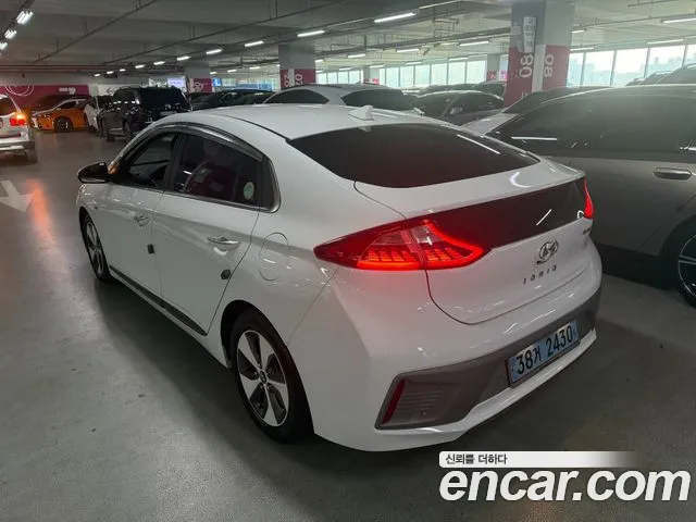 Hyundai Ioniq 2018 — фото 5