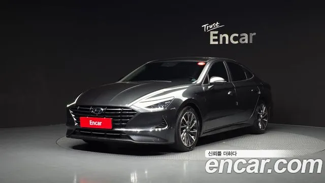Hyundai Sonata 2023 — фото 1
