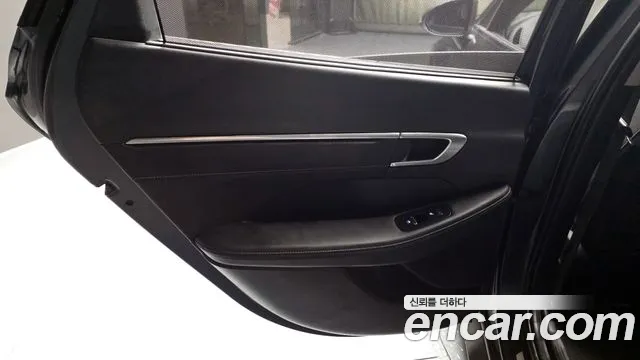 Hyundai Sonata 2023 — фото 15