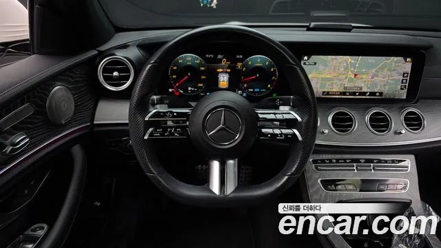 Mercedes-Benz E-Class 2022 — фото 19
