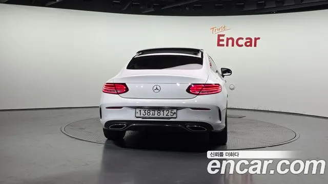 Mercedes-Benz C-Class 2019 — фото 4