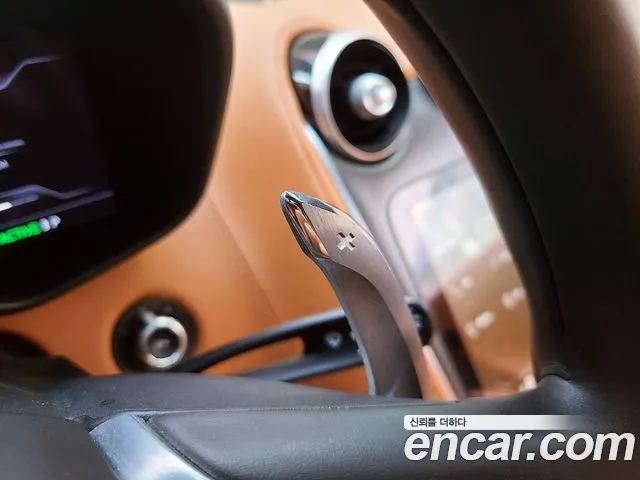 Mclaren GT 2022 — фото 10