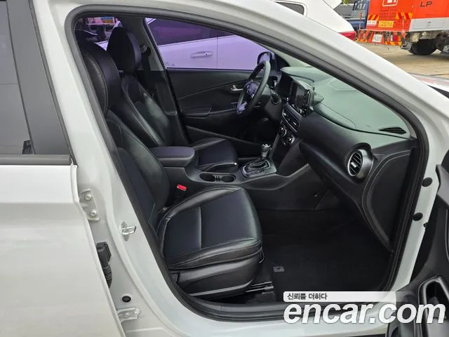 Hyundai Kona 2018 — фото 15