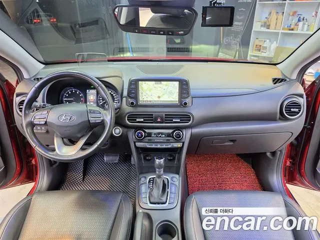 Hyundai Kona 2018 — фото 9