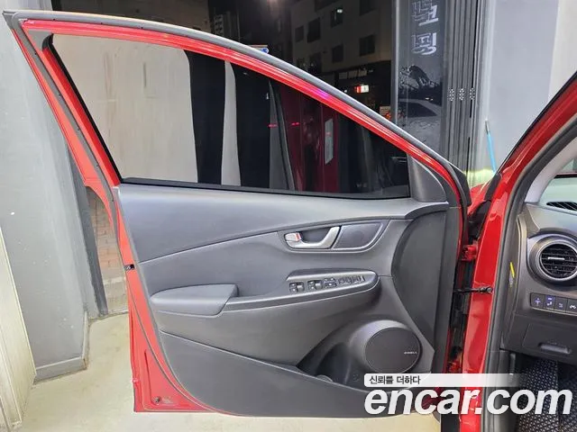 Hyundai Kona 2018 — фото 17