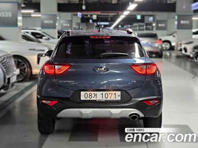 Kia Stonic 2018 — фото 4