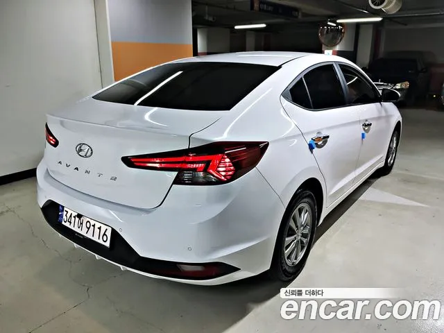 Hyundai AVANTE 2020 — фото 5