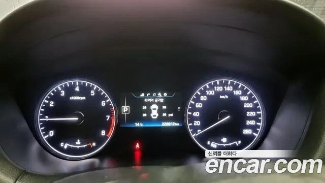 Hyundai Genesis 2016 — фото 17