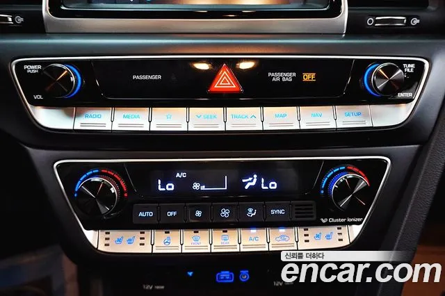 Hyundai Sonata 2018 — фото 12