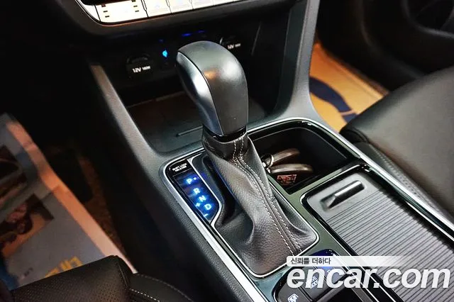 Hyundai Sonata 2018 — фото 13