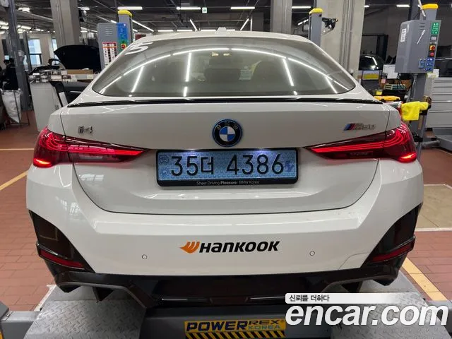 BMW i4 2025 — фото 2