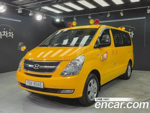 Hyundai Starex 2015 — фото 3