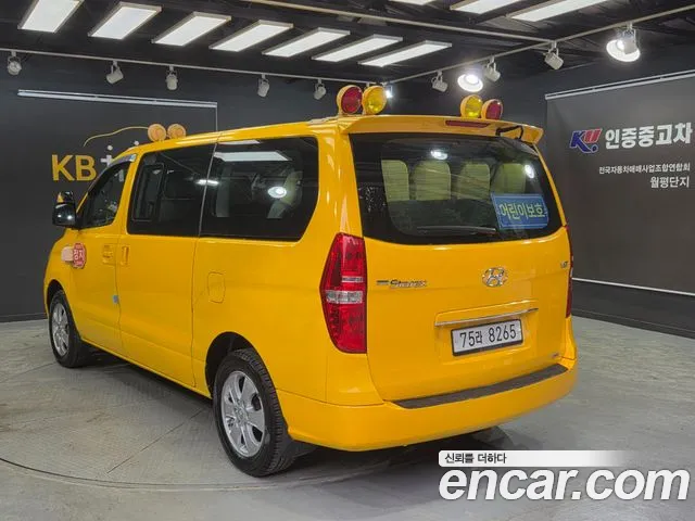 Hyundai Starex 2015 — фото 4
