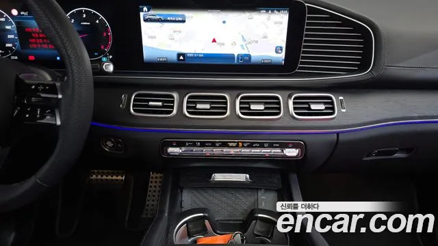 Mercedes-Benz GLE-Class 2025 — фото 19