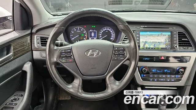 Hyundai Sonata 2015 — фото 19