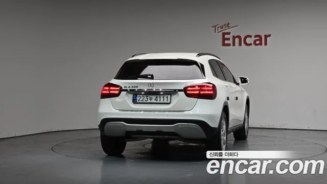 Mercedes-Benz GLA-Class 2018 — фото 3