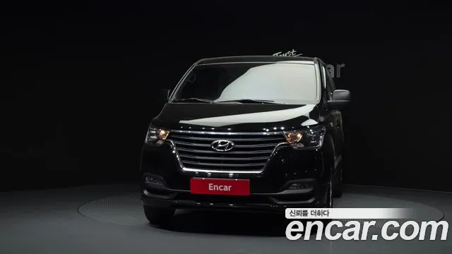Hyundai Starex 2020 — фото 3