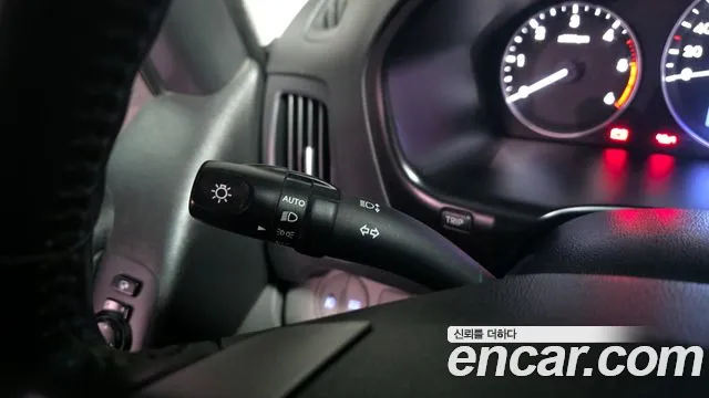 Hyundai Starex 2020 — фото 15