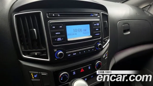 Hyundai Starex 2020 — фото 16