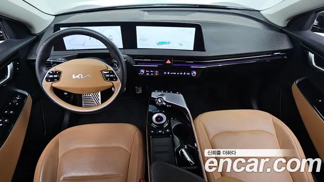 Kia EV6 2023 — фото 9