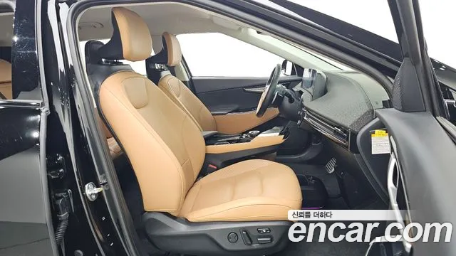Kia EV6 2023 — фото 15