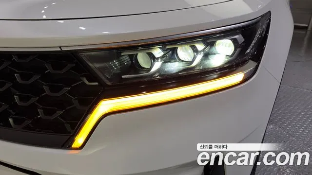 Kia Sorento 2021 — фото 8