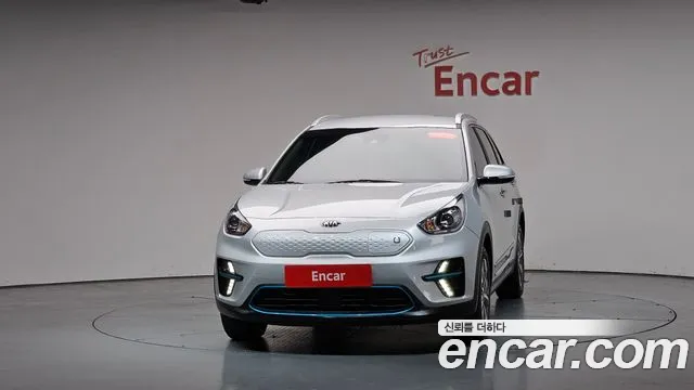 Kia Niro 2021 — фото 2