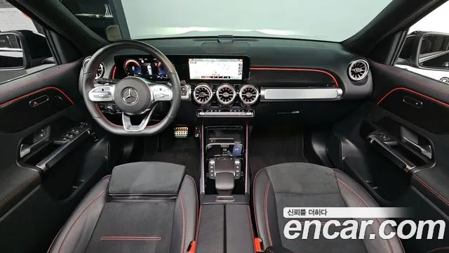 Mercedes-Benz GLB-Class 2022 — фото 7
