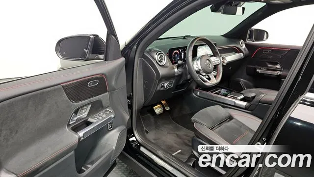 Mercedes-Benz GLB-Class 2022 — фото 10