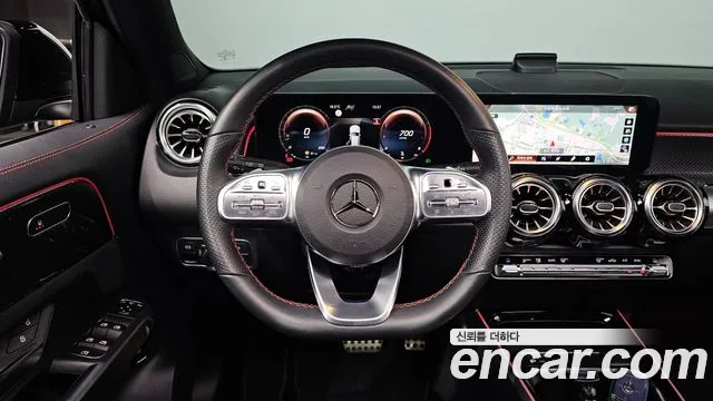Mercedes-Benz GLB-Class 2022 — фото 13