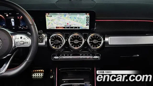 Mercedes-Benz GLB-Class 2022 — фото 14