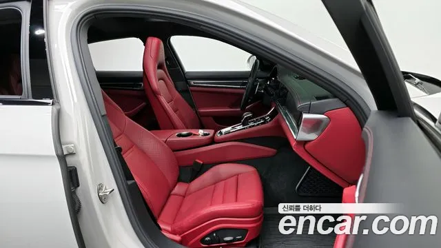 Porsche Panamera 2022 — фото 16